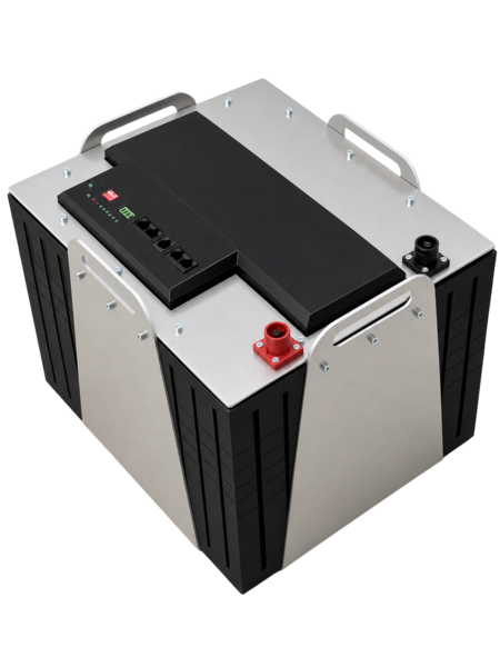 Naali 2.6 kWh battery render, larger silver/black enclosure with carry handles and a status indicator strip